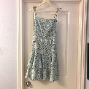 Cupshe small dress (fits size 6-8)
